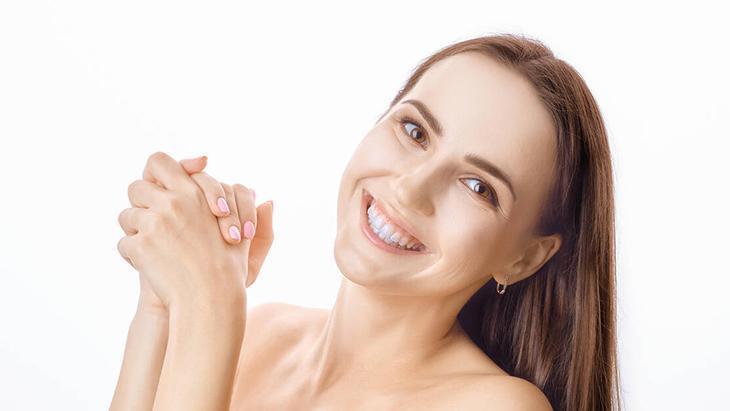 Cildi içten besleyin Günden güne cam gibi olacak, avuç avuç yiyen yaşadı