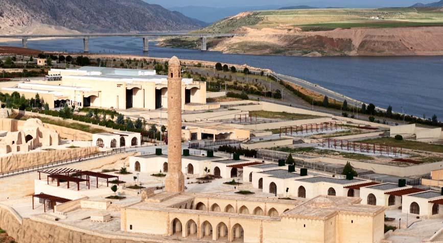 ‘ÇOK MERAK ETMİŞTİM’