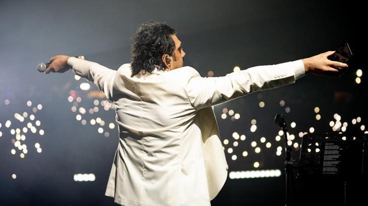 Erzurum'u gezerken davet etti! Bayhan'dan konser sürprizi