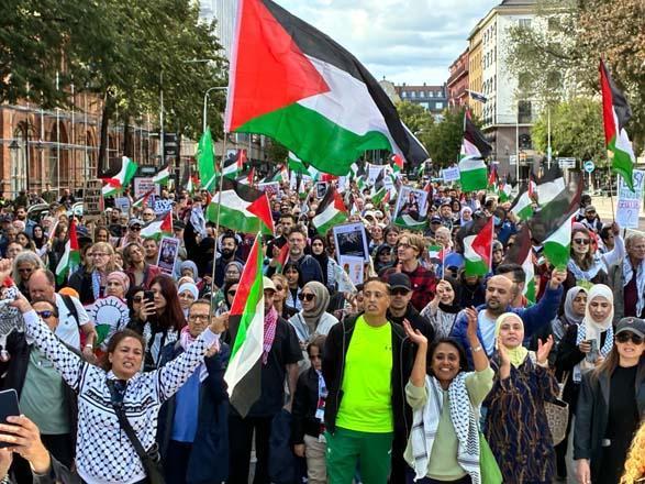 İsveç'te İsrail saldırıları ve Gazze'deki kıtlık protesto edildi!