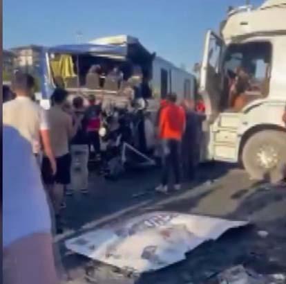 One person died and 21 were injured in a chain accident on the Küçükçekmece TEM Highway.