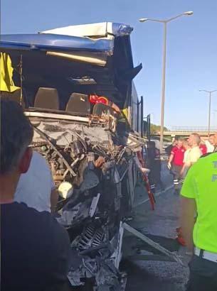 One person died and 21 were injured in a chain accident on the Küçükçekmece TEM Highway.