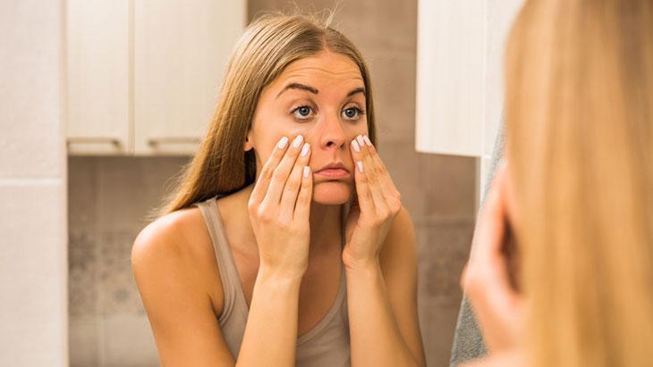 25’ten sonra kolajen ve elastin üretimi azalıyor! Bu ipuçları cildi genç tutuyor