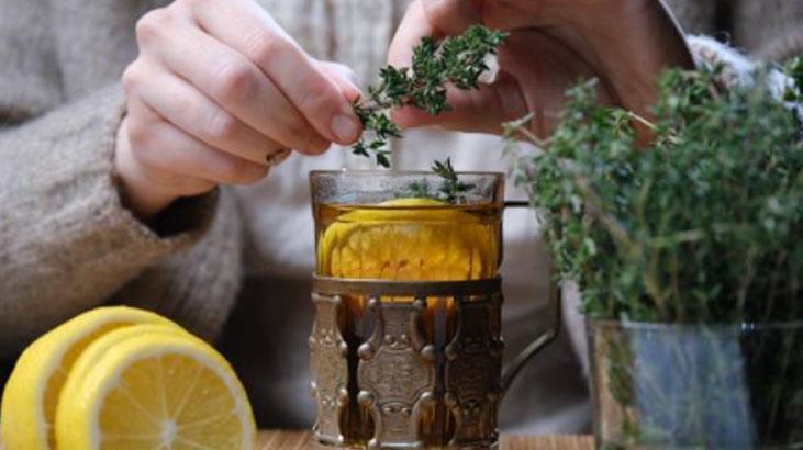 Yeşillikleri şipşak temizleten babaanne sırrı Yaprakları kendiliğinden ayrılacak