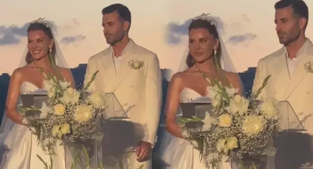 Kardeşini evlendiren Esra Eroldan duygusal paylaşım Gerçek aşkı hatırlattı Kardeşini evlendiren Esra Eroldan duygusal paylaşım Gerçek aşkı hatırlattı