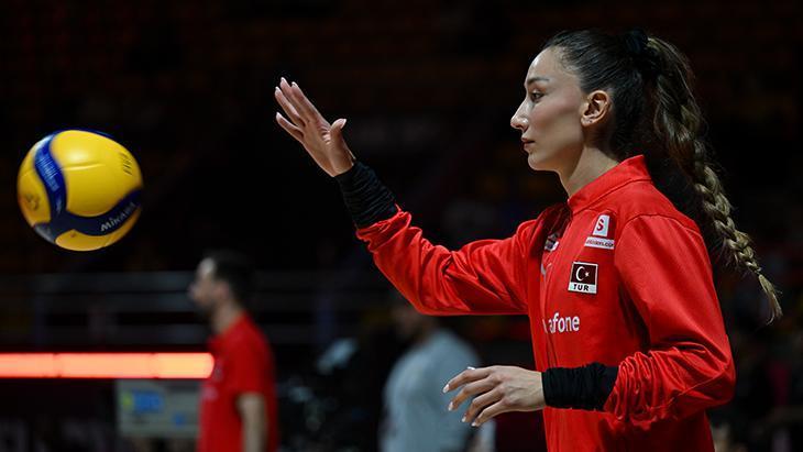 HANDE HAYRANLARI SINIR TANIMIYOR