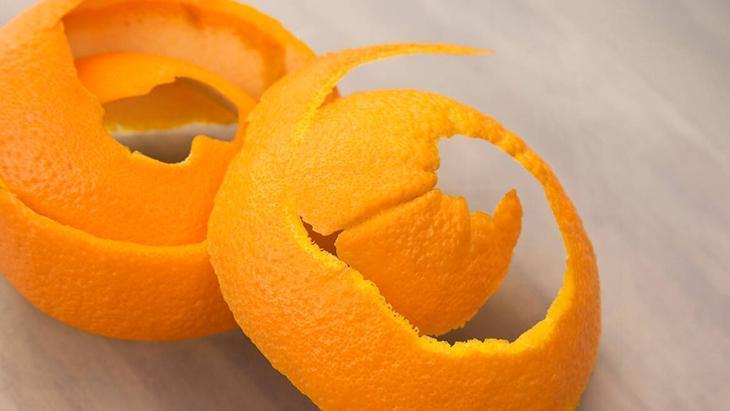 Portakal kabuğundan örümcekleri uzaklaştıran formül Eylül ayında evlere doluşuyorlar Portakal kabuğundan örümcekleri uzaklaştıran formül Eylül ayında evlere doluşuyorlar