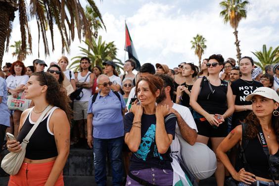 Gazze ablukasını kırmak için yola çıktılar: Küresel Sumud Filosu Akdenize yelken açtı