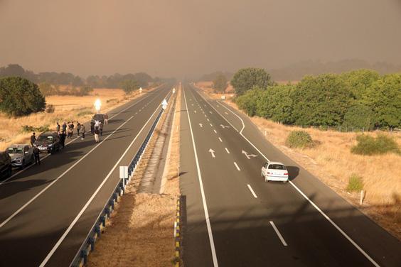 Kastamonu’da bir noktada daha orman yangını çıktı Ekiplerin havadan ve karadan müdahalesi sürüyor