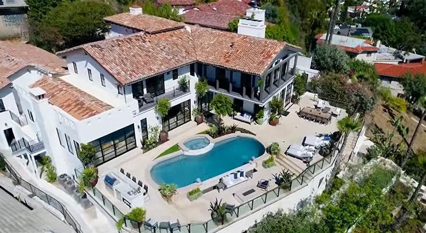Brad Pittin Hollywooddaki yeni sarayı Değeri dudak uçuklattı Brad Pittin Hollywooddaki yeni sarayı Değeri dudak uçuklattı