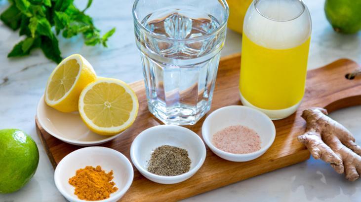 Yaz kilolarını cayır cayır yakan detoks tarifi Haftada 2 kilo garanti, yatmadan tüketin Yaz kilolarını cayır cayır yakan detoks tarifi Haftada 2 kilo garanti, yatmadan tüketin