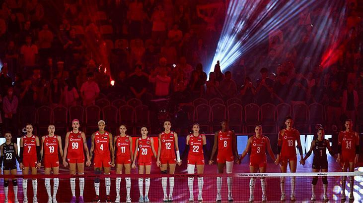 Türkiye-İtalya maçından kareler