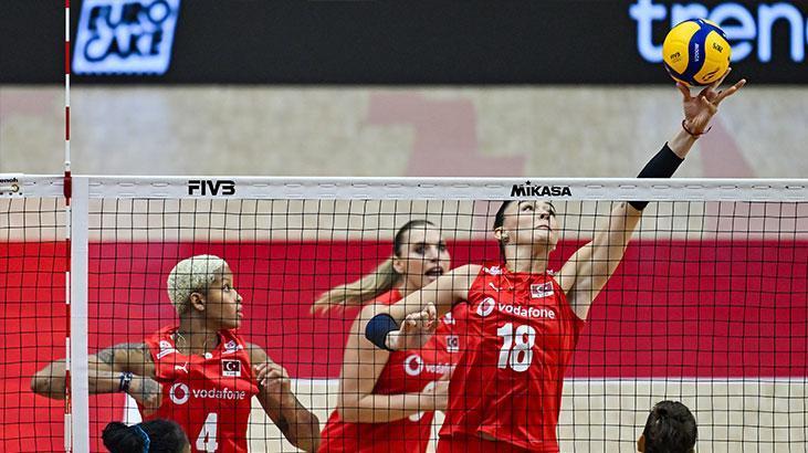 Türkiye-İtalya maçından kareler