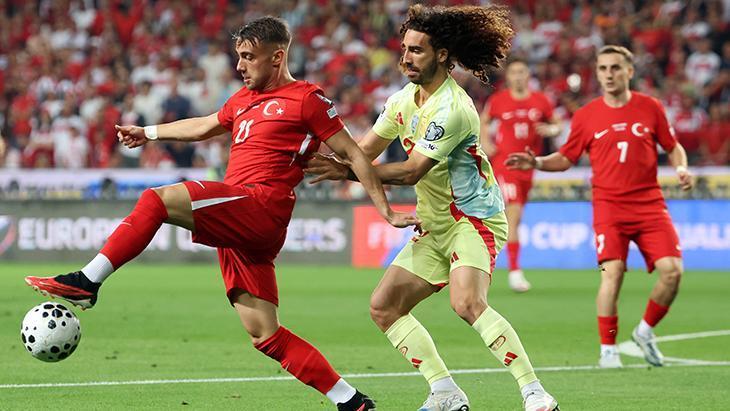 Türkiye - İspanya maçından kareler