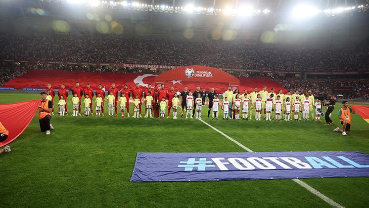 Türkiye - İspanya maçından kareler