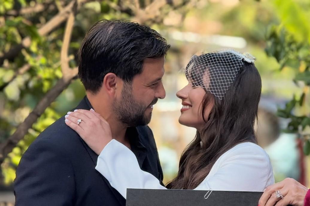 Sevda Erginci sevgilisi Efe Saydut ile evlendi İşte nikahtan ilk fotoğraflar