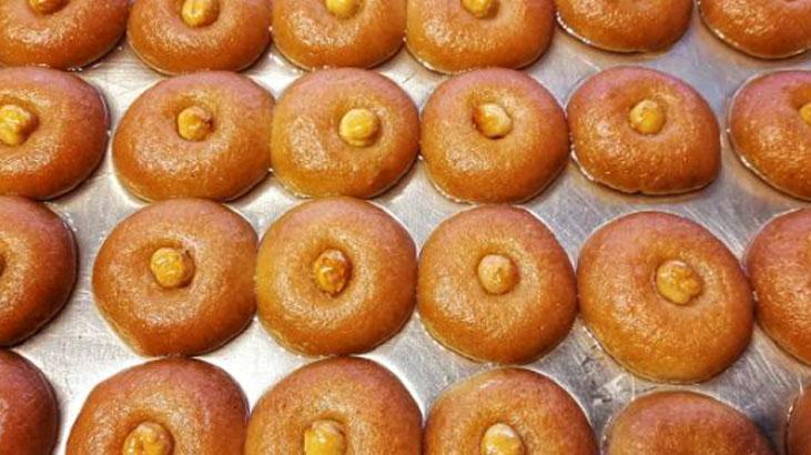Şerbeti son zerresine kadar çeken şekerpare Tepside bir tane kalmayacak, tadı dillere destan