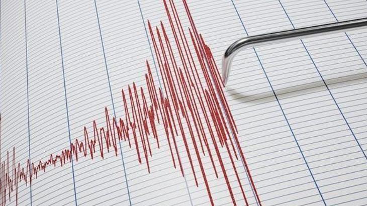 Hindistan'da 5,8 büyüklüğünde deprem!