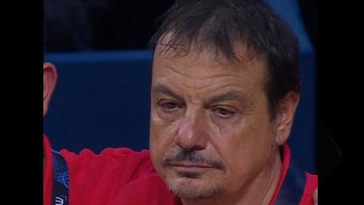 ERGİN ATAMANIN DUYGUSAL ANLARI ERGİN ATAMANIN DUYGUSAL ANLARI