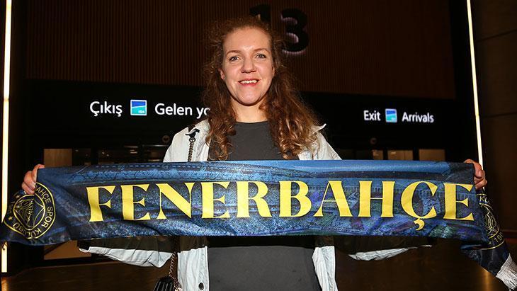 FENERBAHÇEYE GELMEYİ ÇOK BEKLEDİM