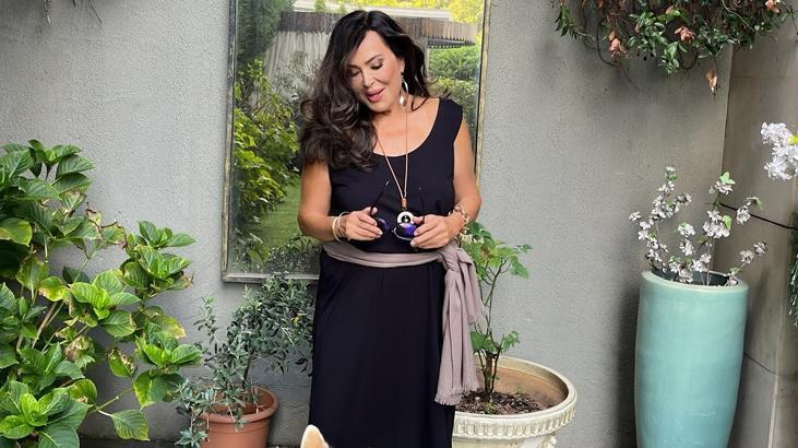 Yaza veda pozlarıyla Instagramı salladı Türkan Şoraydan yeni paylaşım