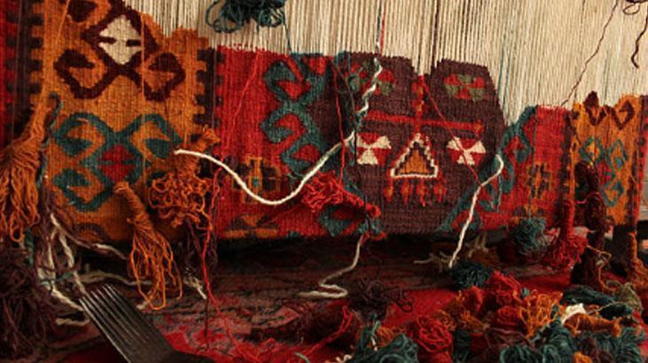 Herkeste olan dokuma halı artık servet değerinde Bu işlemeler binlerce liraymış Herkeste olan dokuma halı artık servet değerinde Bu işlemeler binlerce liraymış