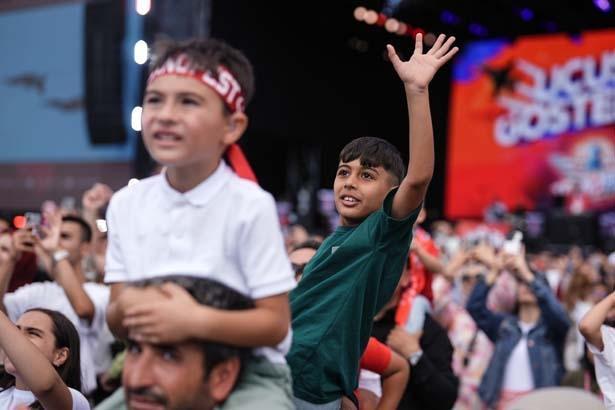 TEKNOFEST İstanbula son gün ilgi büyük İşte sıcak görüntüler