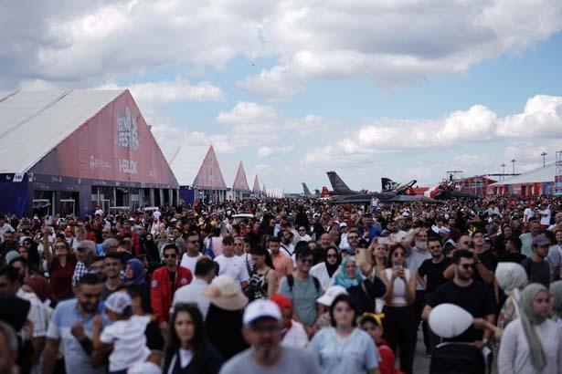 TEKNOFEST İstanbula son gün ilgi büyük İşte sıcak görüntüler