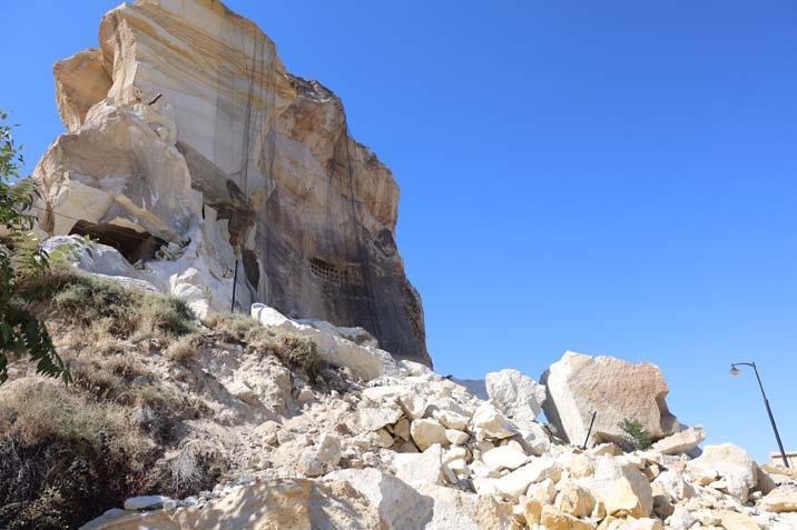 Bir günde ikinci kaya düştü Dehşete düşüren görüntüler…