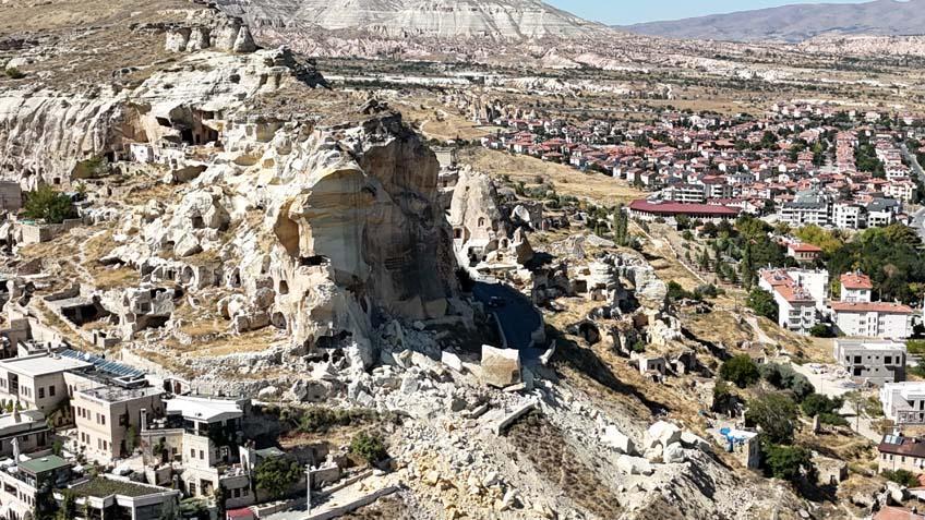 Bir günde ikinci kaya düştü Dehşete düşüren görüntüler…