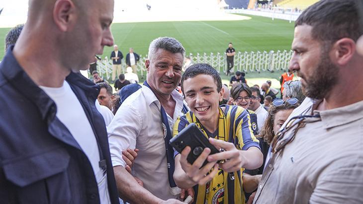Fenerbahçe Olağanüstü Seçimli Genel Kurulundan kareler