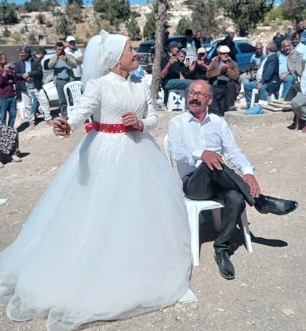 57 yaşında gelin oldu ‘25 yaşında gibi hissediyorum’