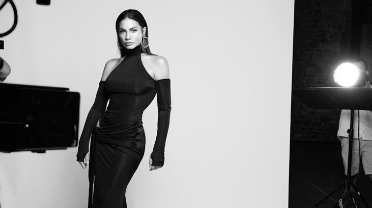 Demet Özdemir’den siyah beyaz pozlar! ‘Değişimlere tanık olacağız’ – Magazin Haberleri