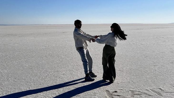 Doğum gününde aşka geldi Romantik pozları peş peşe paylaştı: Her gün yeniden sevmek Doğum gününde aşka geldi Romantik pozları peş peşe paylaştı: Her gün yeniden sevmek