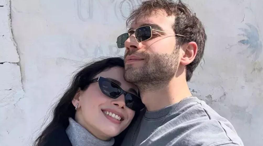 Özge Yağız 28 yaşına girdi Doğum gününü çocukluk fotoğrafıyla kutladı