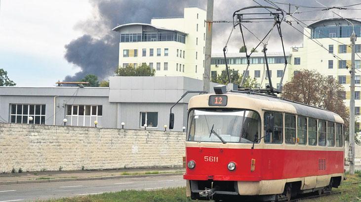 Ukrayna’ya 12 saat kesintisiz saldırı