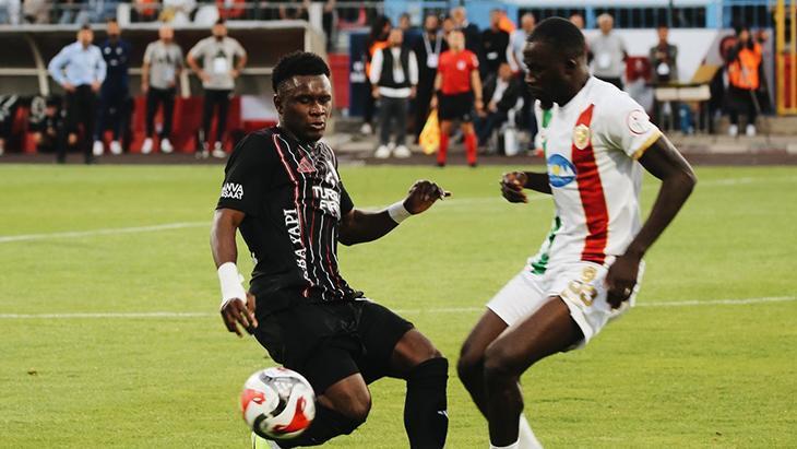 Vanspor FK - Amedspor maçından kareler