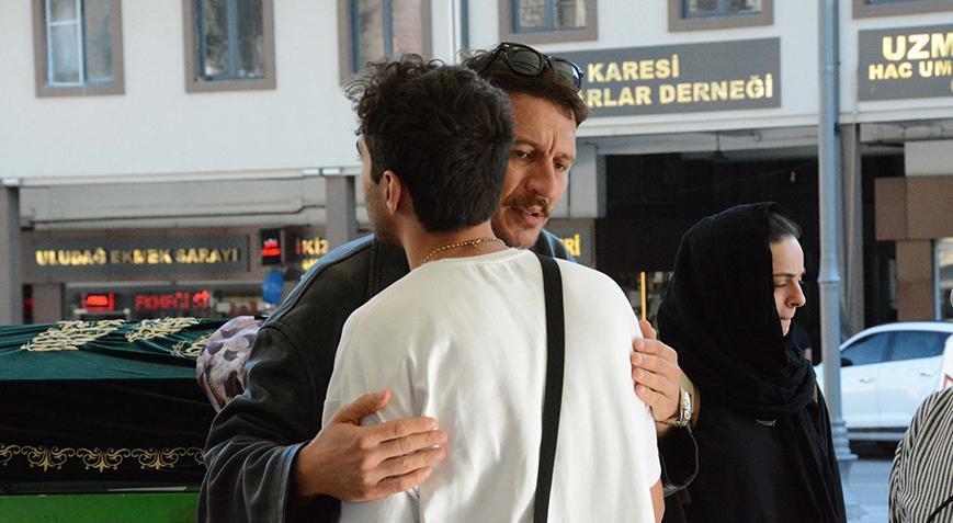 Uraz Kaygılaroğlunun en zor günü Seni çok özleyeceğim pamuğum Uraz Kaygılaroğlunun en zor günü Seni çok özleyeceğim pamuğum