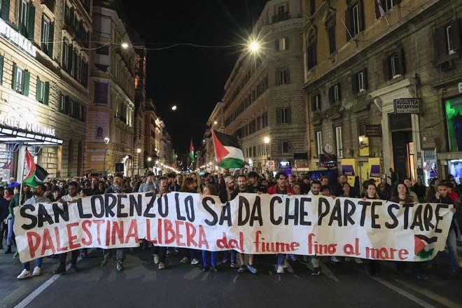 İsrail’in Sumud Filosu’na saldırısı dünyayı ayağa kaldırdı: Sokaklar doldu, grev kararı geldi