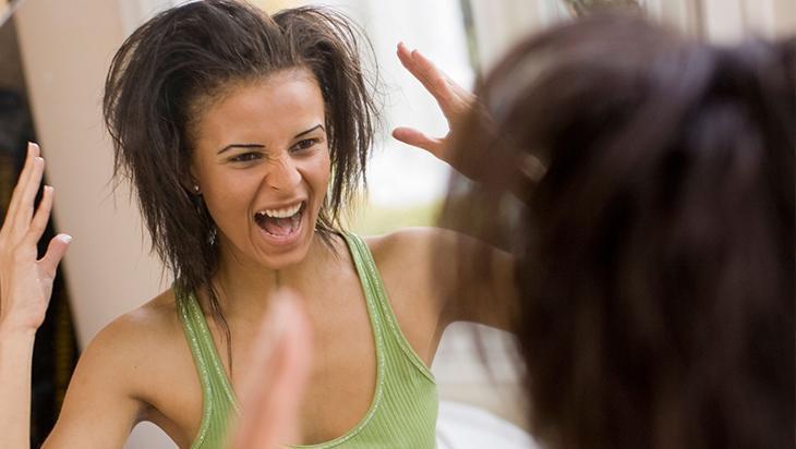 Yağlı saçlar kabusunuz olmasın Çözümü bu kadar basitmiş, suyla karıştırın Yağlı saçlar kabusunuz olmasın Çözümü bu kadar basitmiş, suyla karıştırın