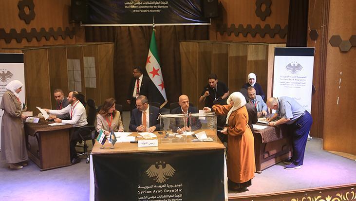 Suriye'de Esed rejiminin devrilmesinin ardından ilk Halk Meclisi seçimleri sürüyor