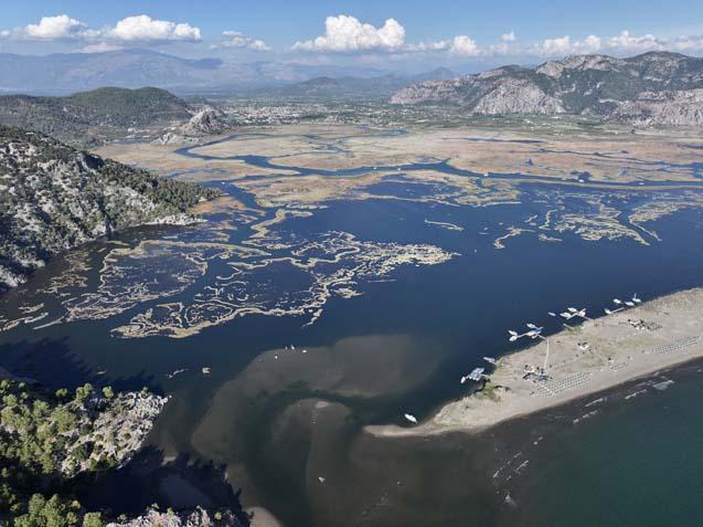 Dalyan Kanalı’nda Ekim büyüsü Labirenti andıran doğada sürprizlerle dolu bir yolculuk