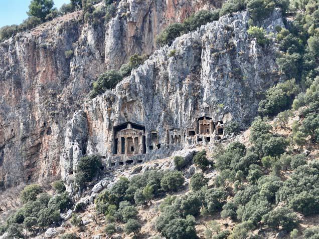 Dalyan Kanalı’nda Ekim büyüsü Labirenti andıran doğada sürprizlerle dolu bir yolculuk