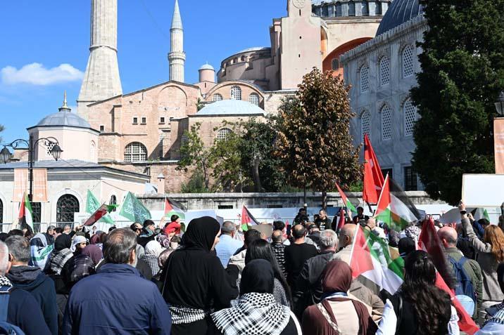 Türkiye genelinde Özgürlüğe Yürüyoruz yürüyüşleri Binlerce kişi akın etti