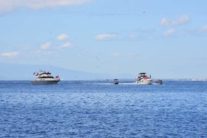 Türkiye genelinde Özgürlüğe Yürüyoruz yürüyüşleri Binlerce kişi akın etti