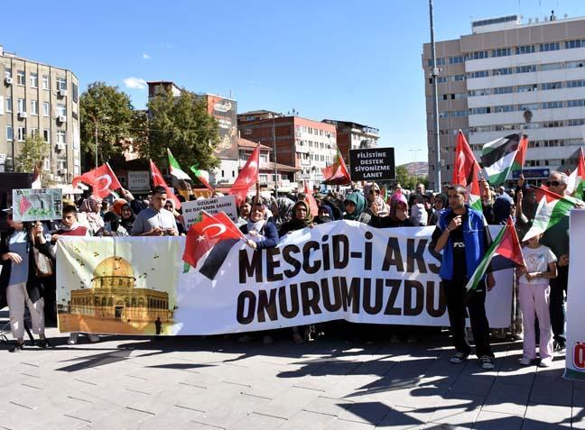 Türkiye genelinde Özgürlüğe Yürüyoruz yürüyüşleri Binlerce kişi akın etti