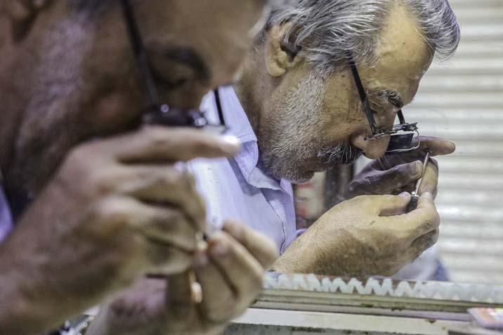 Kentin son ustası 4 metrekarelik dükkanda 55 yıllık bu işi yapıyor: ‘Kimse öğrenmek istemiyor