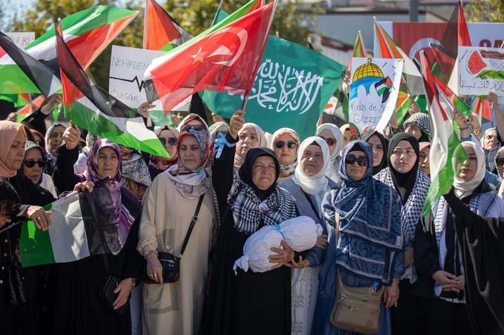 Filistin için el ele: ‘Gazze’nin sessiz çığlığına sesiz’