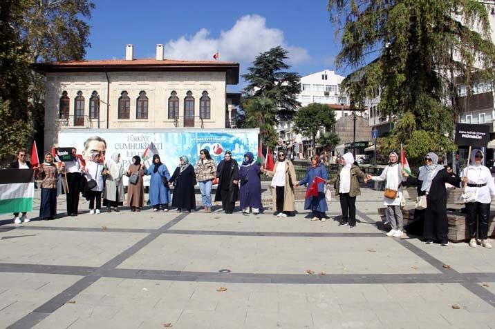 Filistin için el ele: ‘Gazze’nin sessiz çığlığına sesiz’