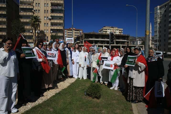 Filistin için el ele: ‘Gazze’nin sessiz çığlığına sesiz’